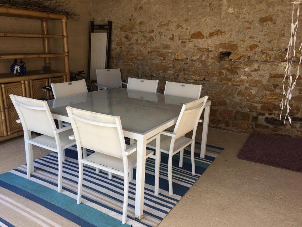 Bed and Breakfast Ecole De La Route Bleue Moiry Exterior foto
